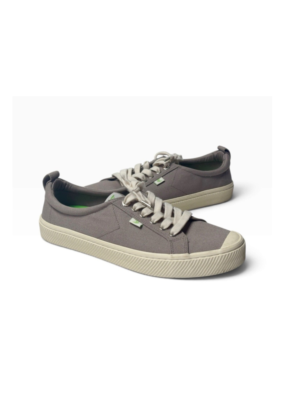 Cariuma Shoes OCA Mens 9 Gray Canvas Sneakers Lace Up Low Top EUC!
